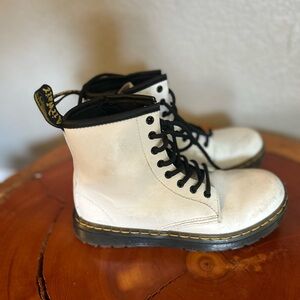Dr. Martens Kids White Boots